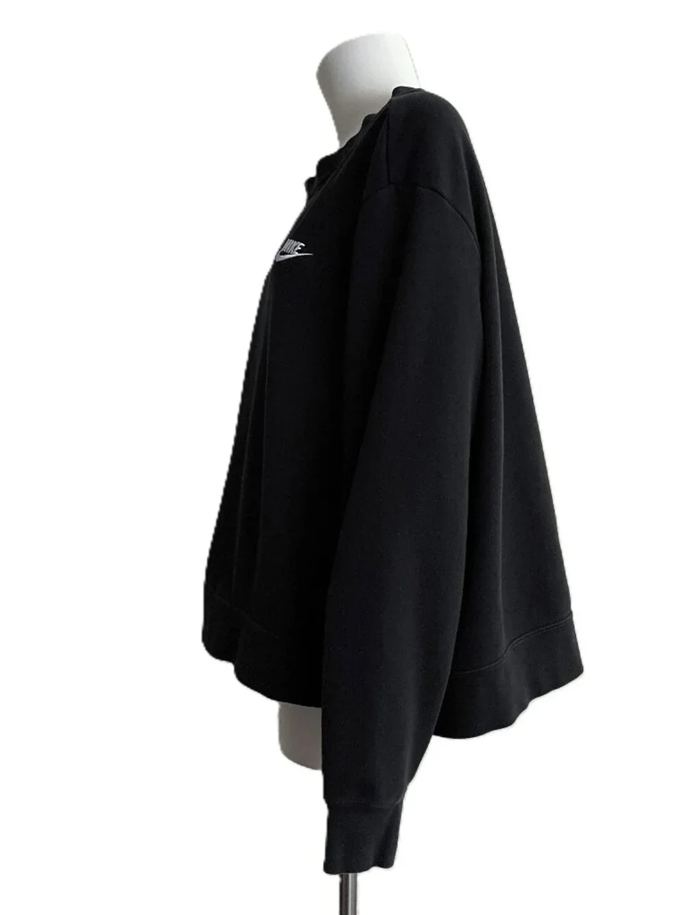 Nike Sweatshirt Women Plus Size 2X Black Embroidered Swoosh Logo Club Fleece